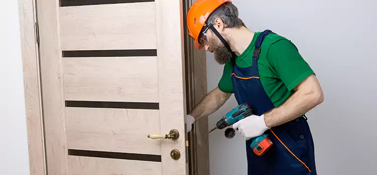Replace Internal Door Handle with Lock Nashville