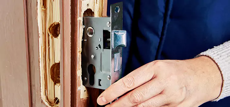 Garage Door Lock Replacement Nashville